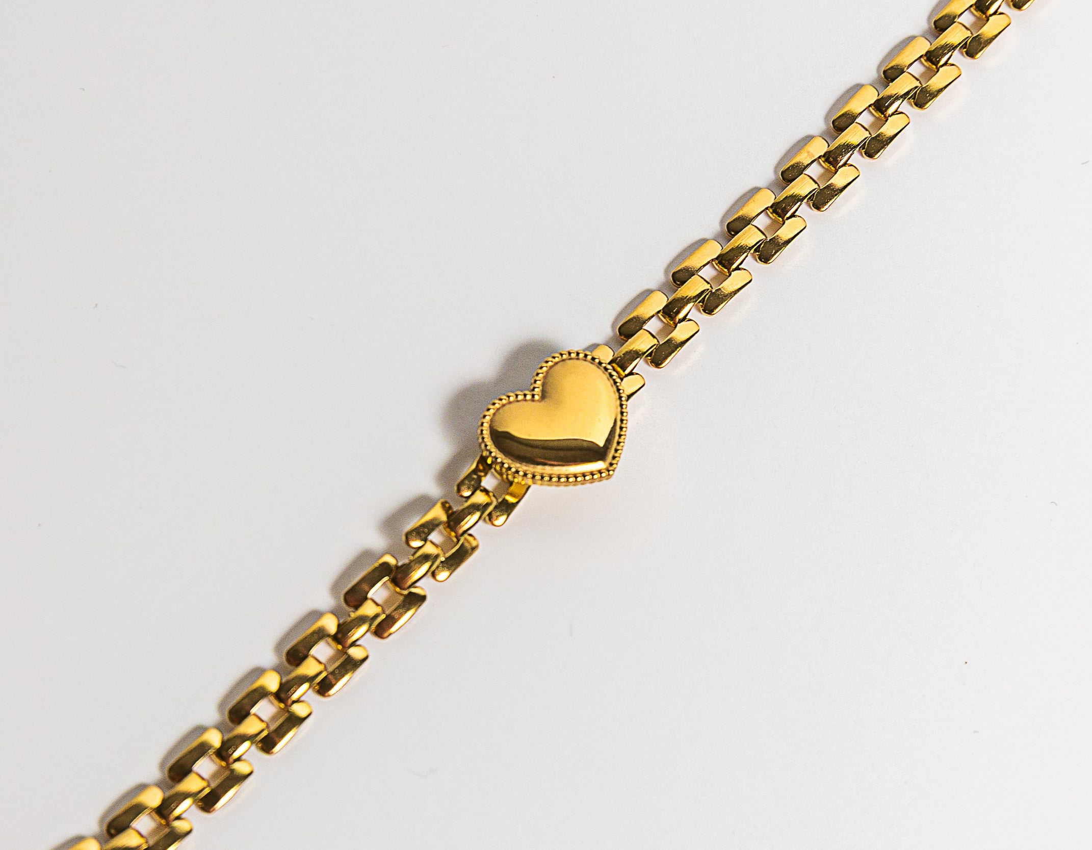 “AMOR CHAIN BRACELET” 18K GOLD PLATED