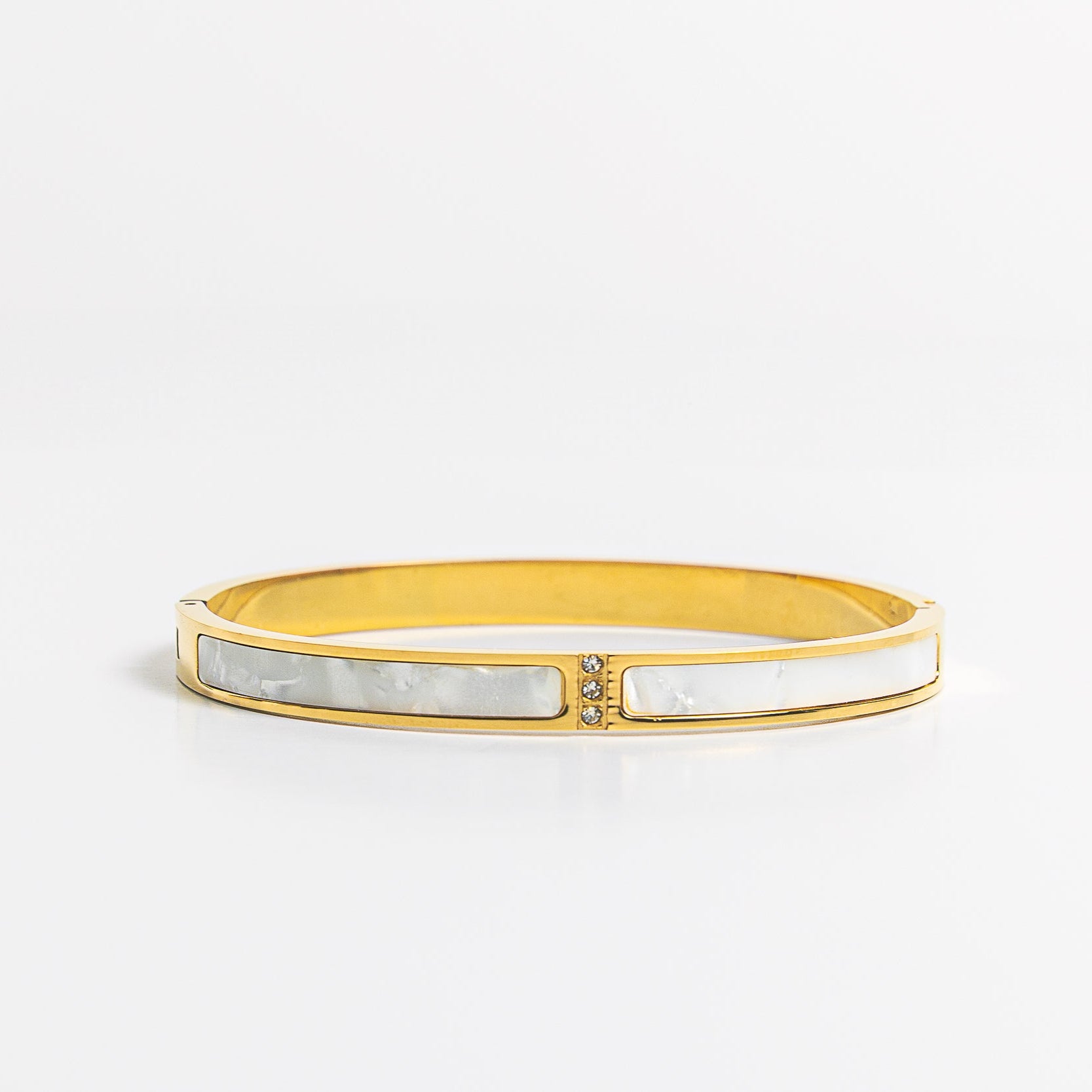 “LUZ BRACELET” 18K GOLD PLATED